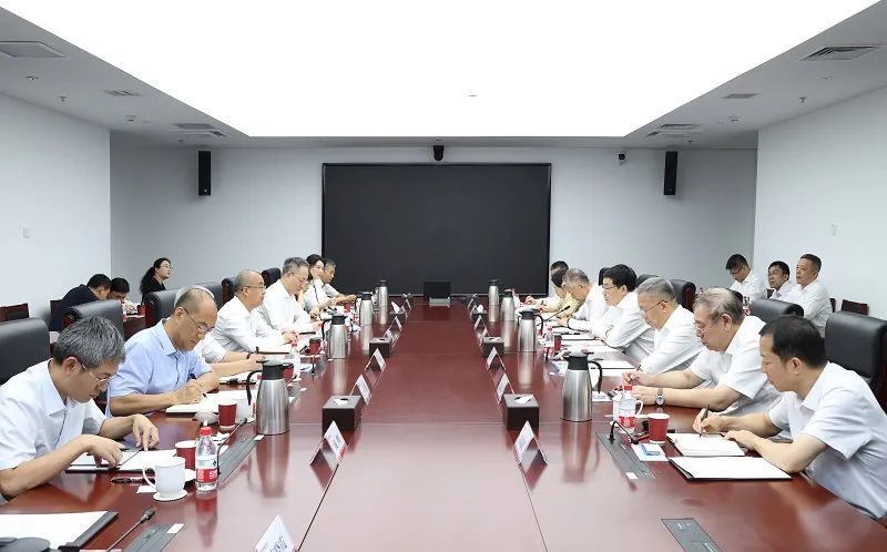 國家電網(wǎng)公司董事長、黨組書記張智剛拜訪懷柔實驗室并交流座談