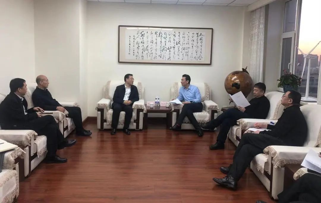 華電吉林公司黨委書(shū)記孫毅、黨委副書(shū)記鄭成杰拜會(huì)吉林省能源局黨組書(shū)記、局長(zhǎng)趙彥峰