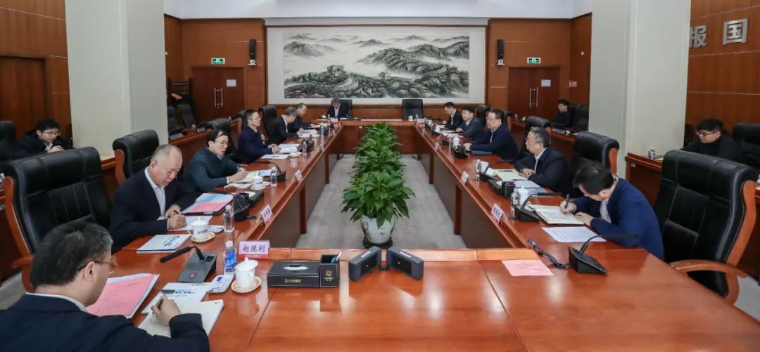 中核集團(tuán)會(huì)見(jiàn)中國(guó)一重董事、總經(jīng)理、黨委副書(shū)記呂智強(qiáng)一行