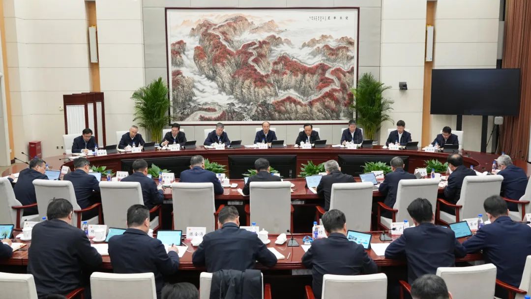 中國石油集團碳達(dá)峰碳中和、新興產(chǎn)業(yè)領(lǐng)導(dǎo)小組會議召開