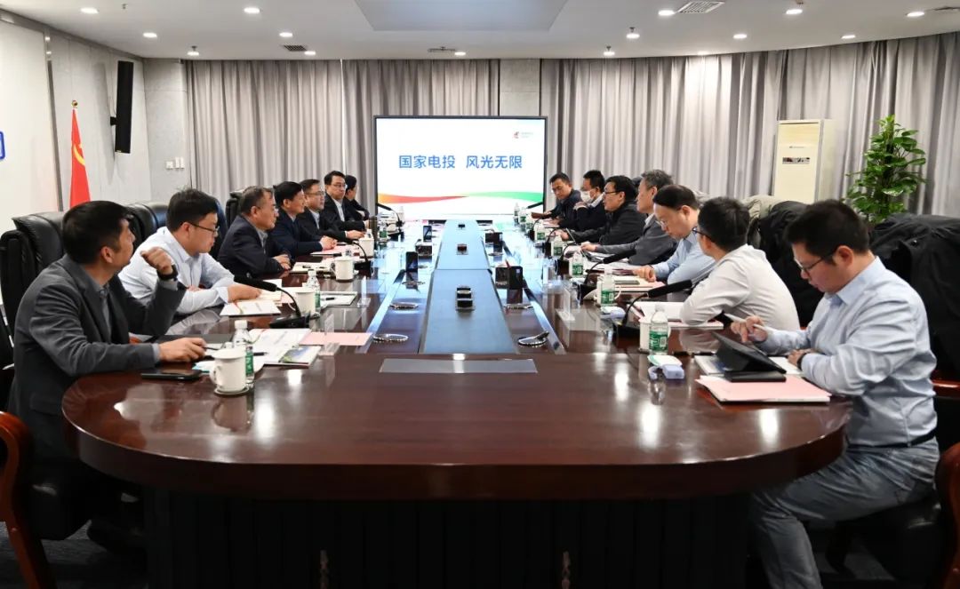 黃河水電公司黨委書記、董事長(zhǎng)姚小彥會(huì)見(jiàn)國(guó)核電力院黨委書記、董事長(zhǎng)李啟釗